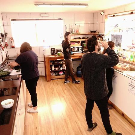 Aotea Hostel Икике Екстериор снимка