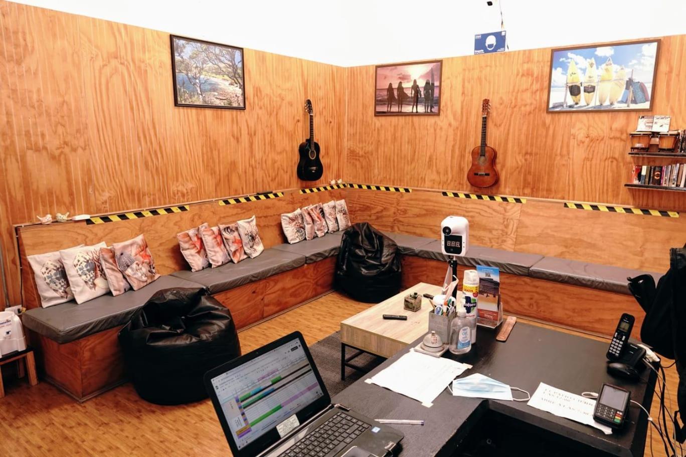 Aotea Hostel Икике Екстериор снимка