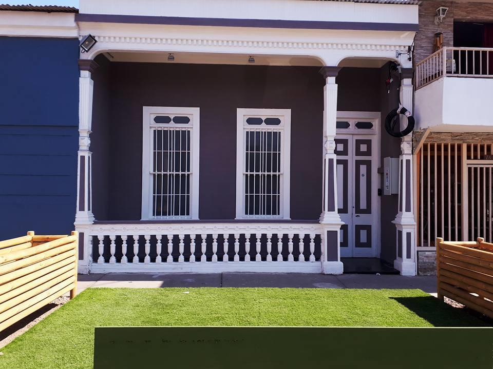 Aotea Hostel Икике Екстериор снимка
