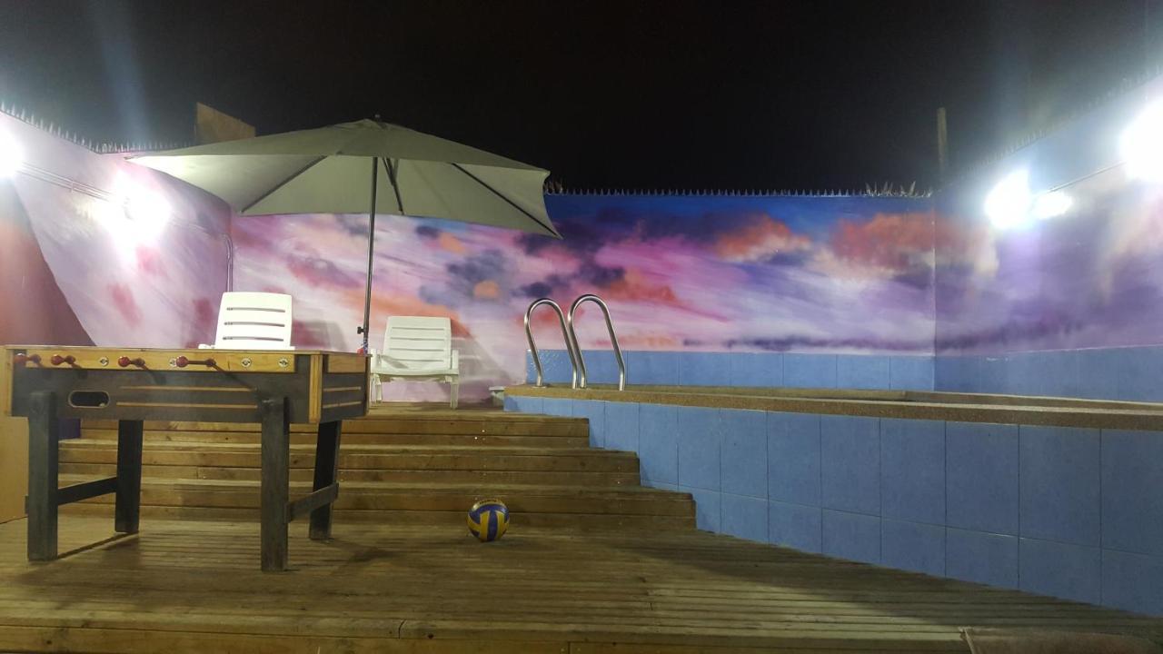 Aotea Hostel Икике Екстериор снимка